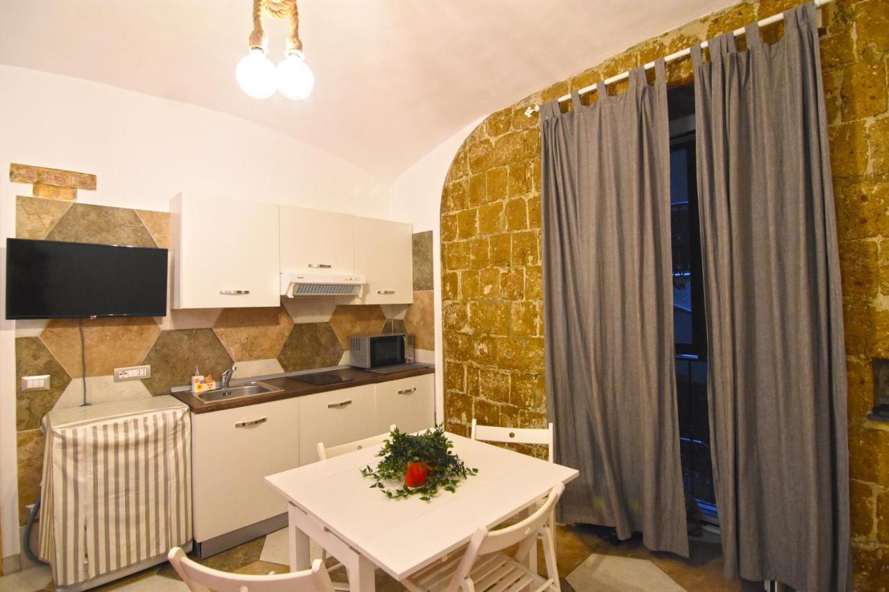 Appartement Un Salto A Napoli Extérieur photo