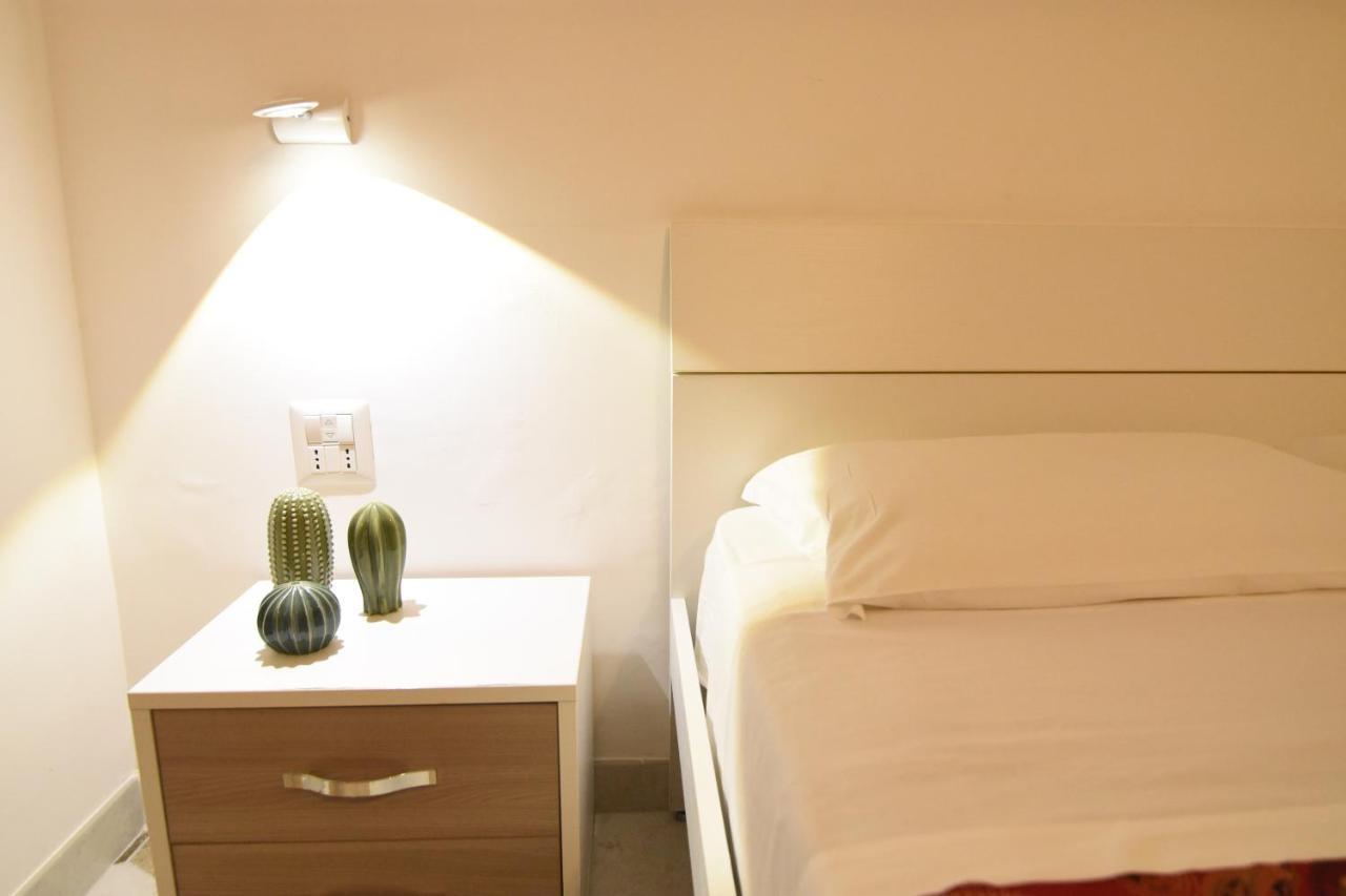 Appartement Un Salto A Napoli Extérieur photo